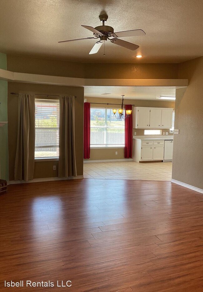Foto del edificio - 3 br, 2 bath House - 2806 Phoenix Drive