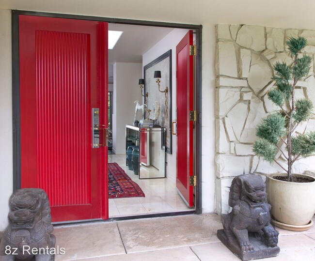 Foto del edificio - 5 br, 5 bath House - 5416 Sunset Dr