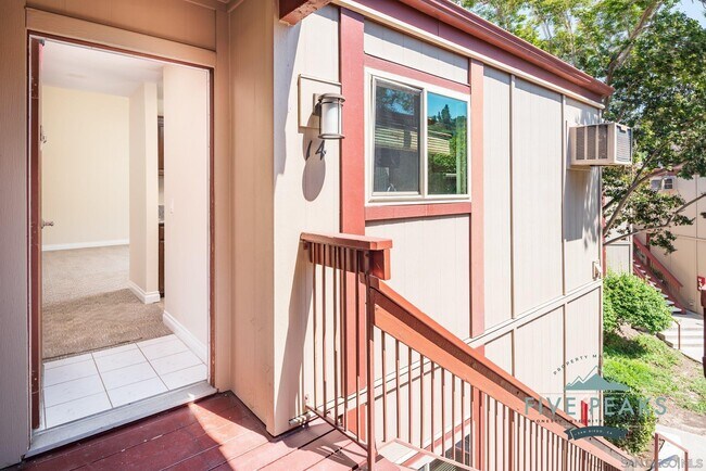 Building Photo - 5533 Adobe Falls Rd