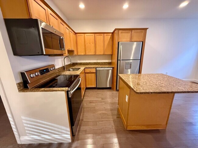 Foto del edificio - 58 E Springfield St