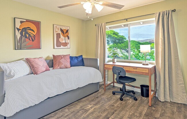 Building Photo - 92-1543 Aliinui Drive 4E