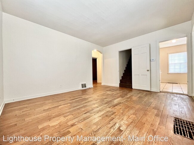 Building Photo - 3 br, 2 bath House - 929 Dickinson St SE