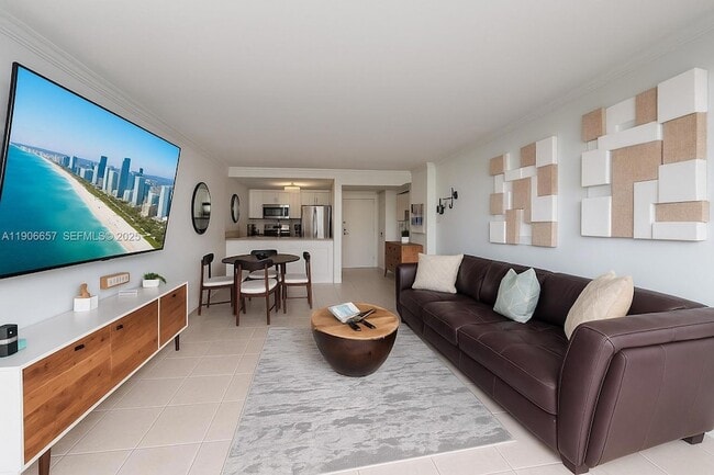 Foto del edificio - 600 NE 36th St