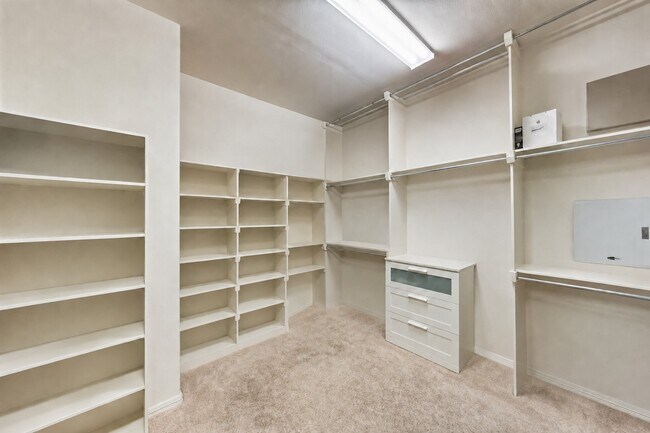 Building Photo - 8126 Threadtail St