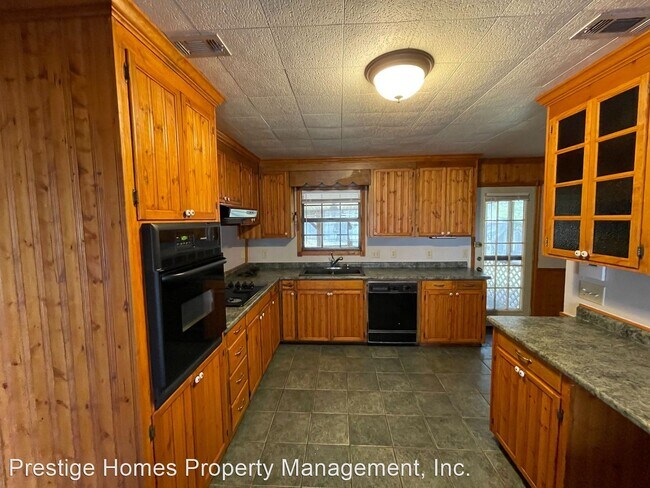 Foto del edificio - 3 br, 2 bath House - 100 Nancy Dr