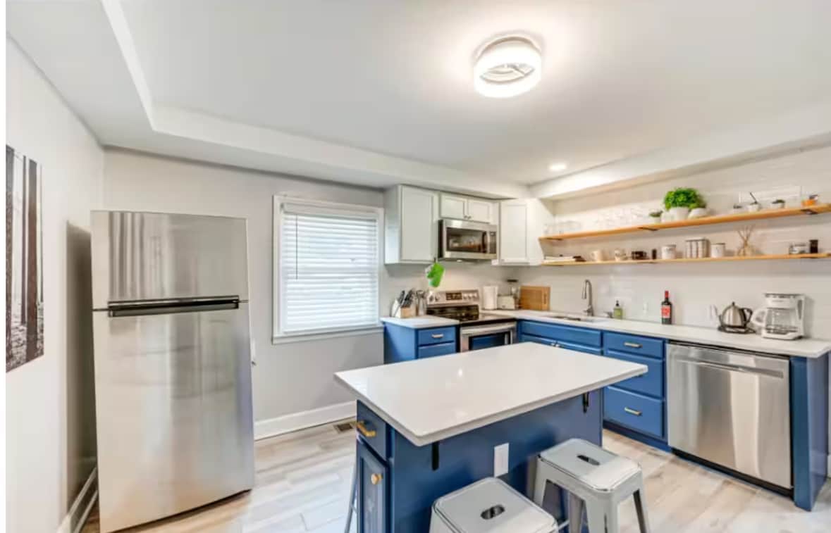 Foto principal - 1621 Harrison Ave