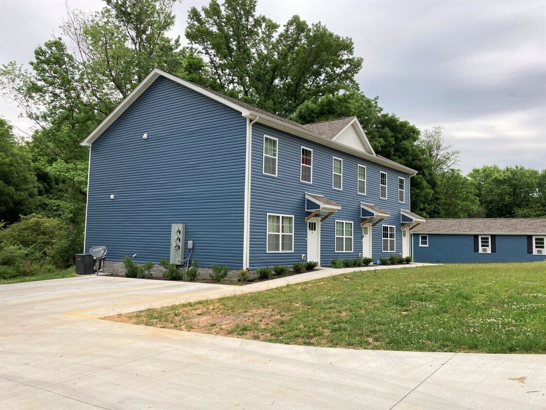Foto principal - 805 Lynes St