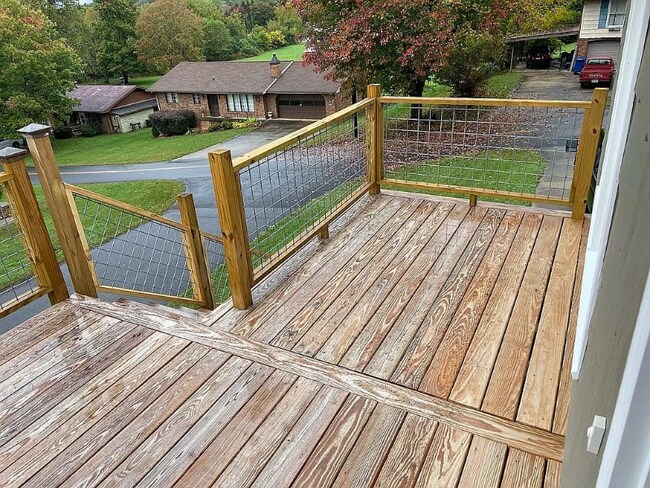 Foto del edificio - 107 Pebblebrook St