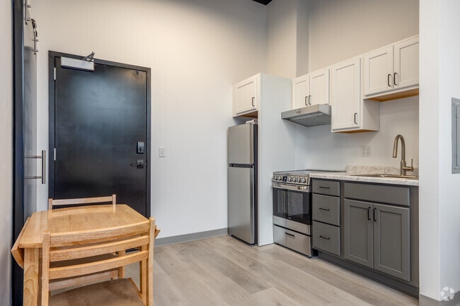 Studio - 293SF - Kitchen - 1101 E South River