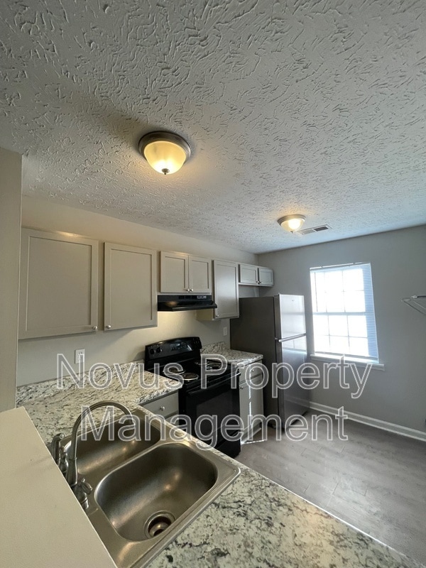 Foto del edificio - 763 South St