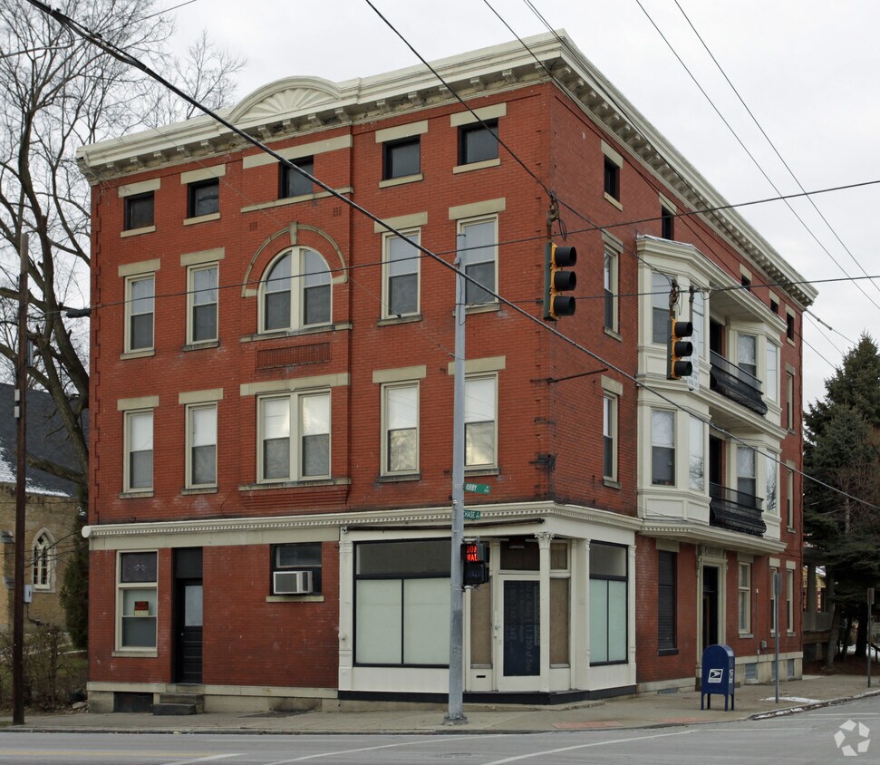 Foto principal - 1801 Chase Ave