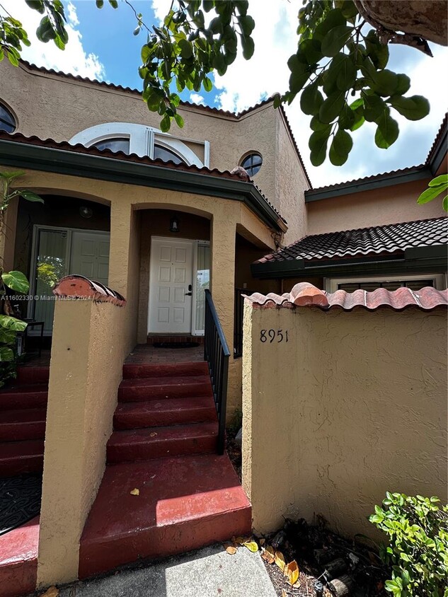 Primary Photo - 8951 W Sunrise Blvd