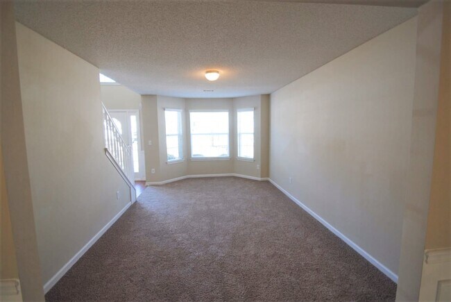 Building Photo - 8648 Goswell Dr