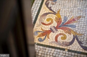 Building Photo - 1316 Pine St