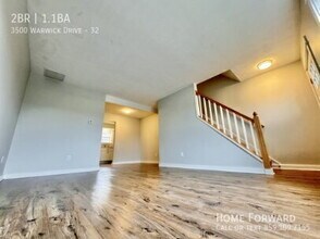 Building Photo - 3500 Warwick Dr