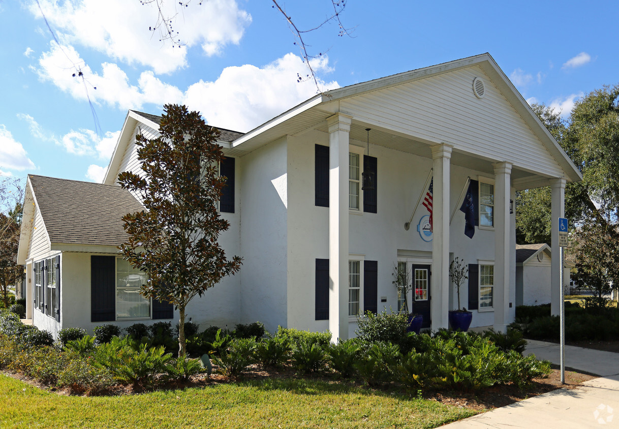 Leasing Office - Sterling Pointe Apartments