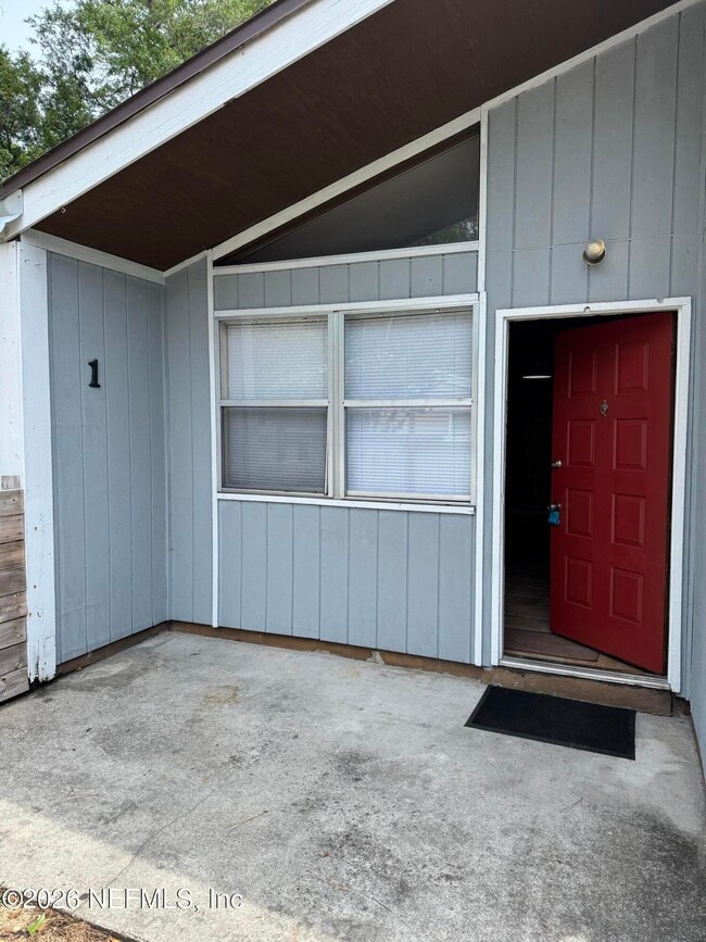 Building Photo - 4751 San Jose Manor Dr W