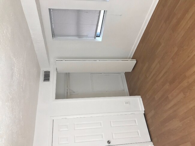 Foto del edificio - 1420 Chapin St NW