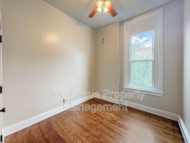 Foto del edificio - 307 N Vesper St