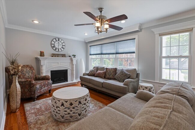 Foto del edificio - 927 S Charlotte St