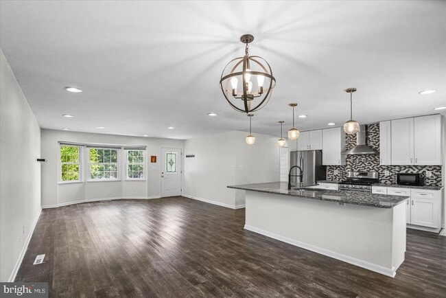 Building Photo - 10202 Daventry Dr