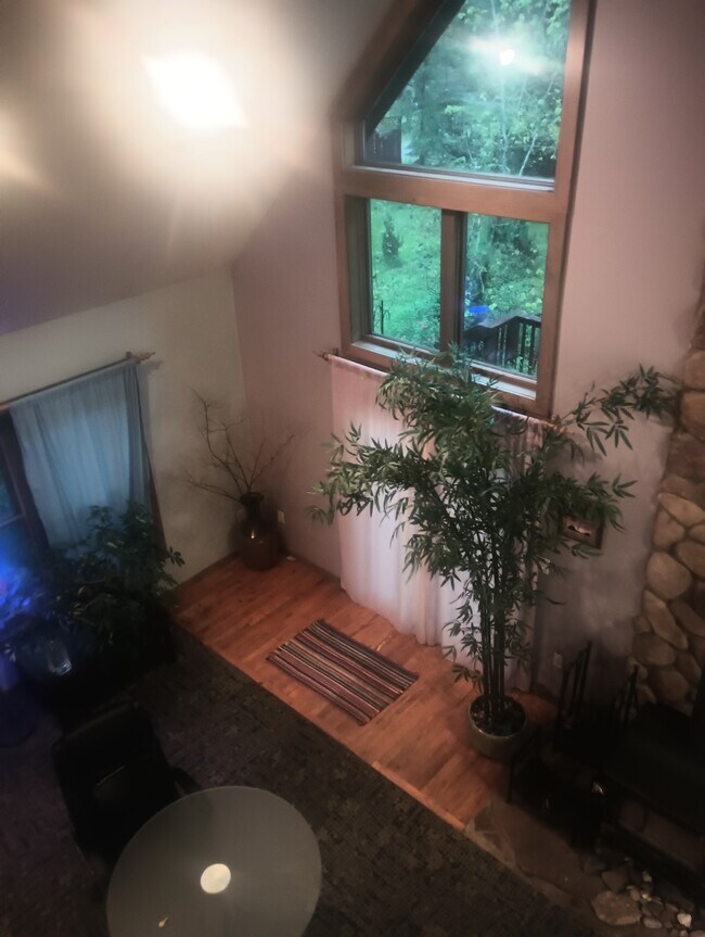 Foto del edificio - E10041 Shady Lane Rd