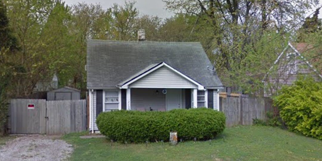 2709 S Alvord Blvd, Evansville, IN 47714 House Rental in Evansville