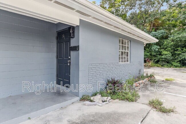 Foto del edificio - 907 Center Ave