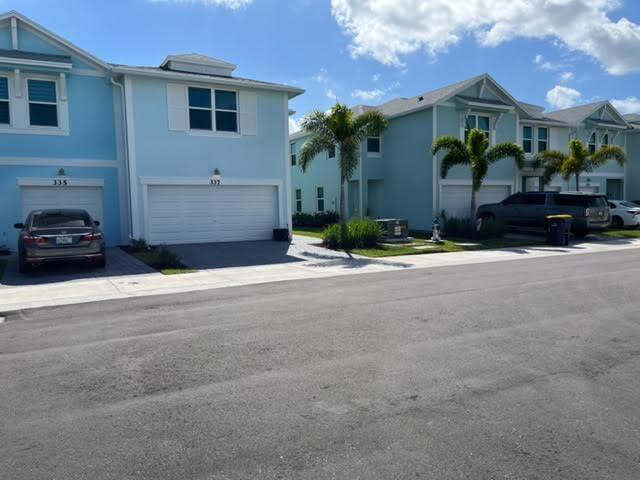 Building Photo - 337 SE Angler Drive 337 Stuart Fl 34994