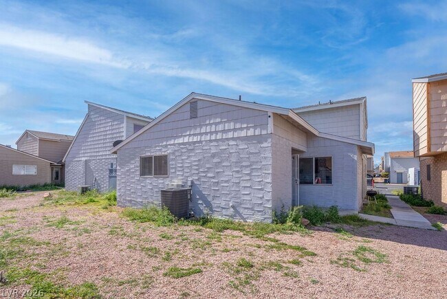 Foto del edificio - 5198 Greene Ln