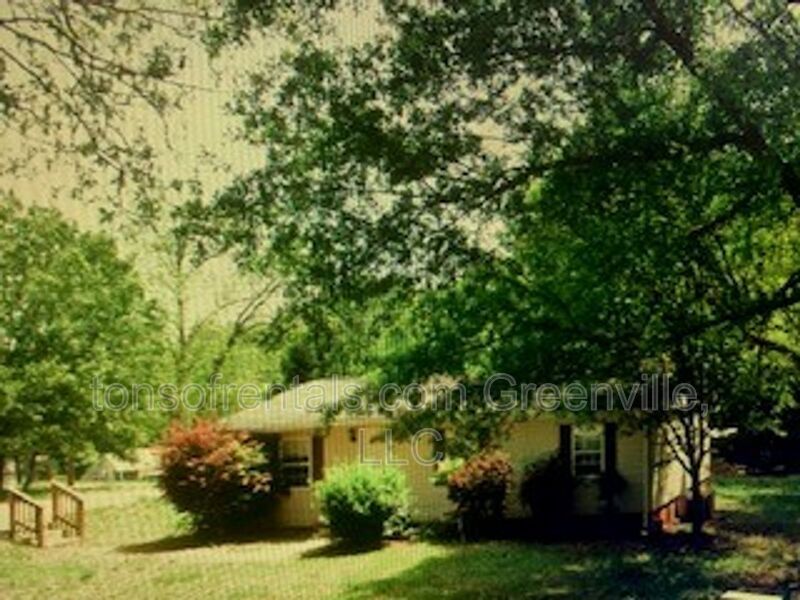 Primary Photo - 1501 Howard Dr
