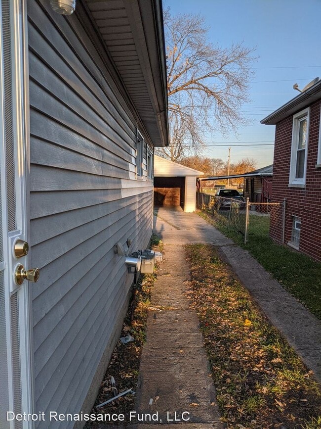 Building Photo - 2 br, 1 bath House - 2624 LIDDESDALE