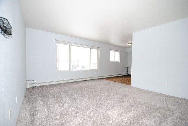 Building Photo - 79 Slater Dr