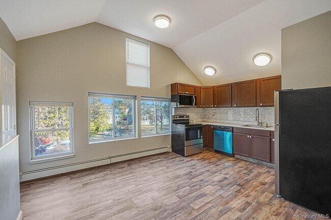 Foto del edificio - 158 Oldfield Ave