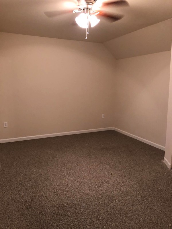 Building Photo - 3401 Woodbrook Ave