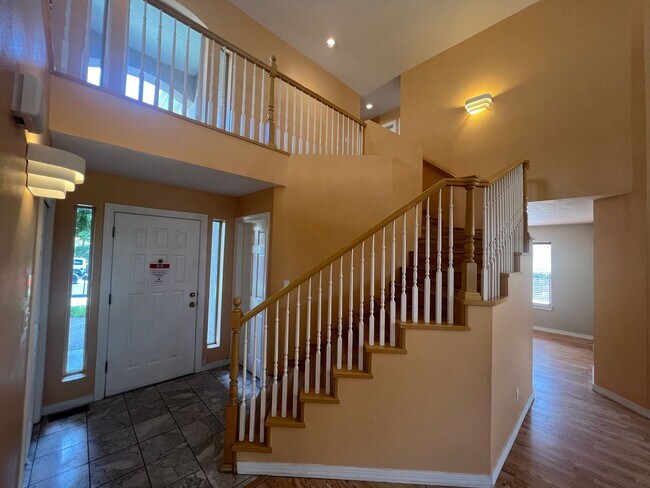 Foto del edificio - 3 Bedroom Home Available in Tanoan Near Ac...