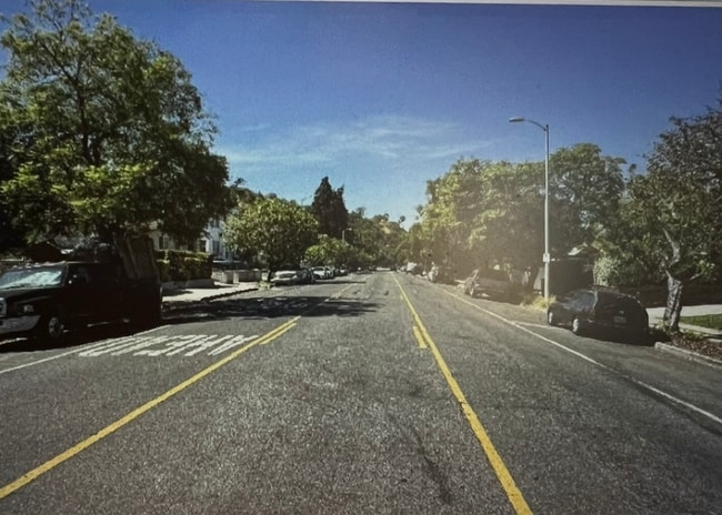 Building Photo - 4122 1/2 Griffin Ave