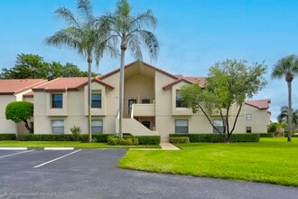 Building Photo - 5915 Parkwalk Dr