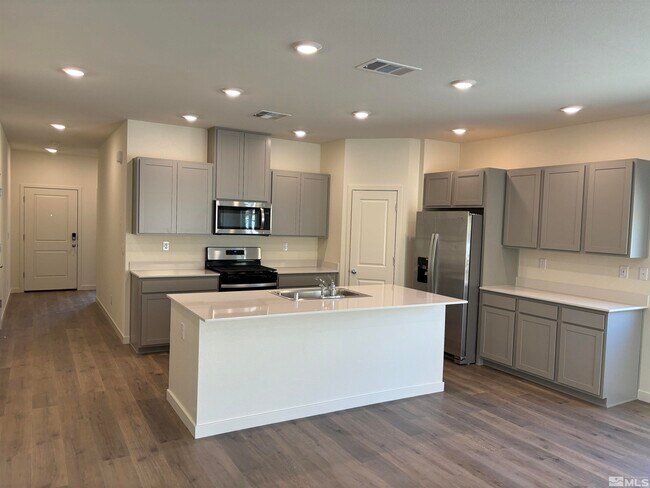 Building Photo - 4554 Langdon St