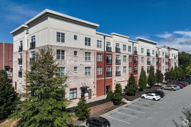 Foto del edificio - Kirkwood Place