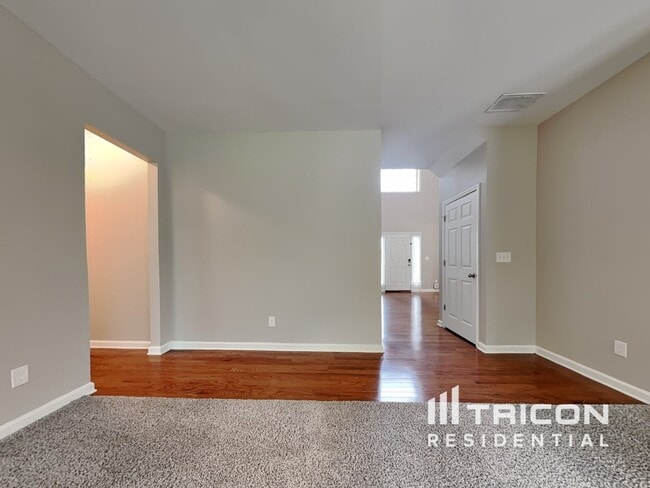 Building Photo - 3952 Margaux Dr