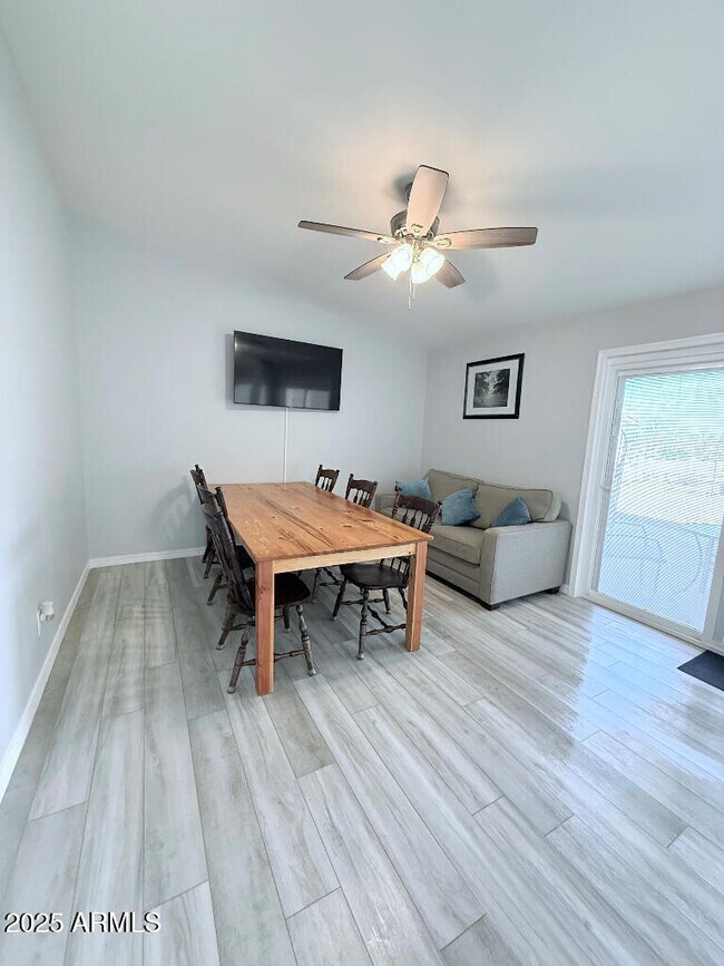 Building Photo - 2861 St Andrews Dr