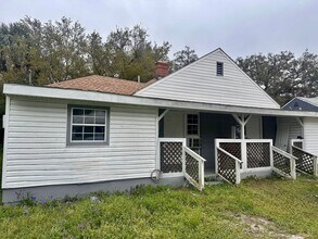 Building Photo - 3742-3748 Ogg Ave