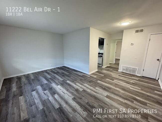 Photo - 11222 Belair Dr Apartment