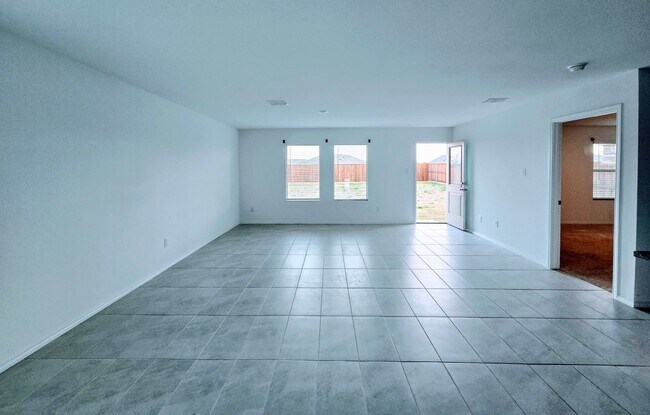 Building Photo - 2828 Eppright Dr