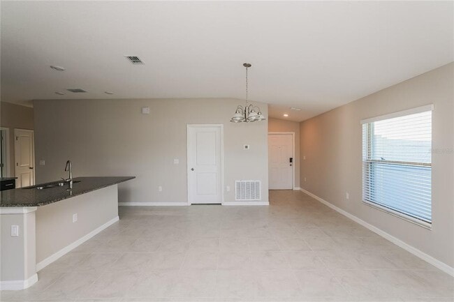 Building Photo - 11805 Blackeyed Susan Dr
