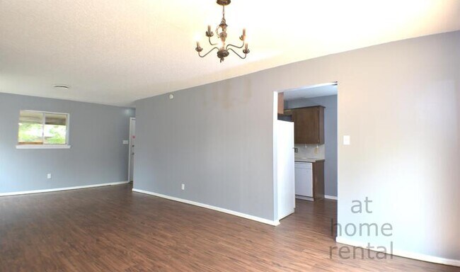 Building Photo - 4707 S Fulton Pl