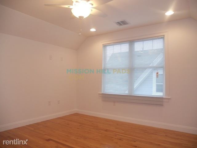 Foto del edificio - 32 Hillside St