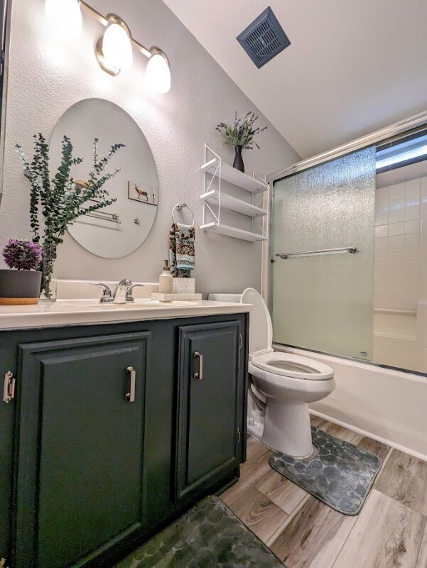 Foto del edificio - 120 E Camille Dr