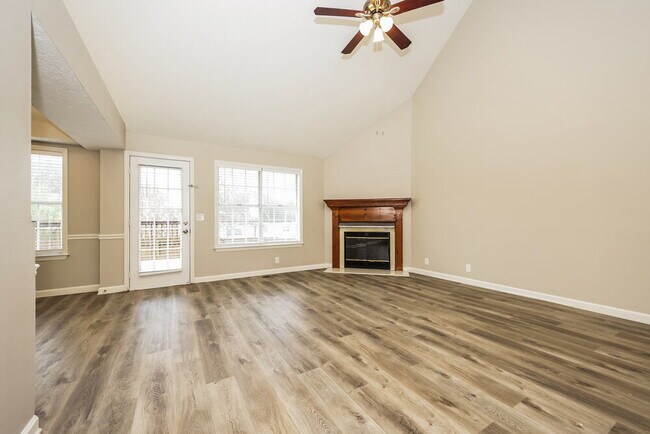 Building Photo - 3216 Newington Cove